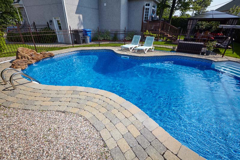 Réparation de trottoirs piscine Joliette